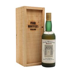 Glenlivet 10 Year Old / Prime Minister's Reserve / Bottled 1980s
